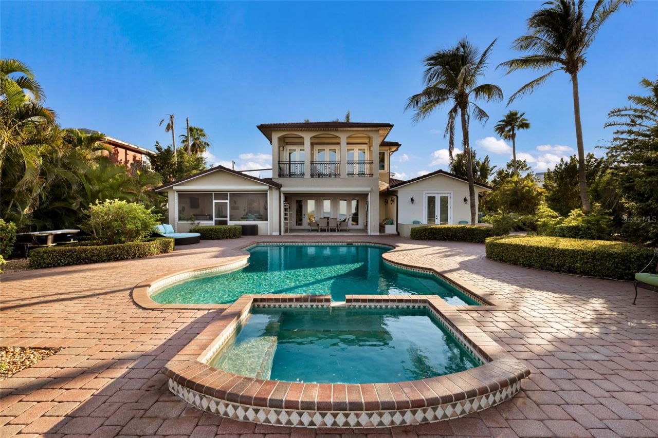 518 58th Street, Holmes Beach, FL 34217 Photo