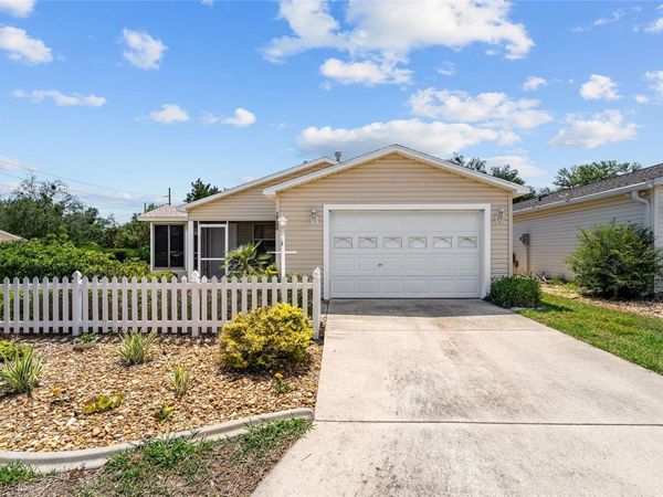 17300 SE 93RD HEYWARD AVENUE , THE VILLAGES, FL 32162