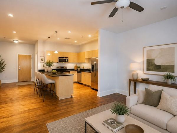 2201 8th Ave S, Unit 104, Nashville, TN 37204
