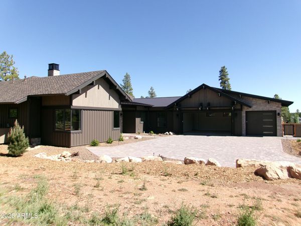 2460 S Pinyon Jay Drive, Flagstaff, AZ 86005
