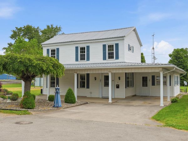 257 N Main Street, Albany, IN 47320