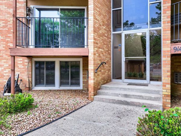 9141 Highway 55, Unit 203, Golden Valley, MN 55427