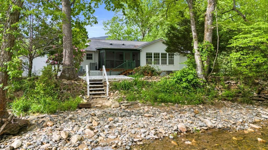 59 Tusquittee Creek Lane, Hayesville, NC 28906 Main Photo