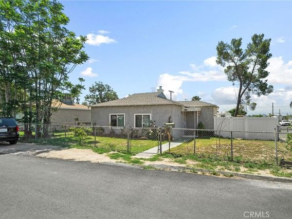 25141 Independent Place, San Bernardino, CA 92404