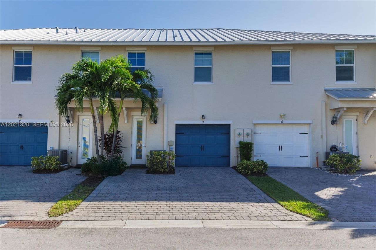 4810 Eucalyptus Dr, Unit 3, Hollywood, FL 33021 Photo