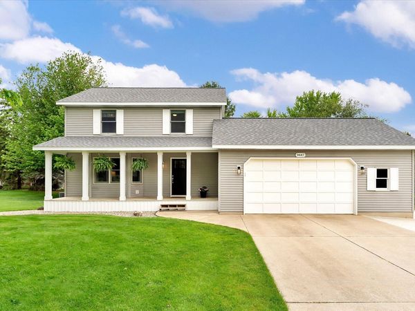 9447 Prairie Ridge Court, Zeeland, MI 49464