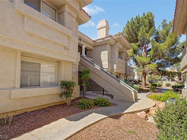 381 MANTI Place, Henderson, NV 89014