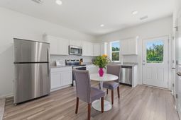 254 Phoenix Drive photo 4