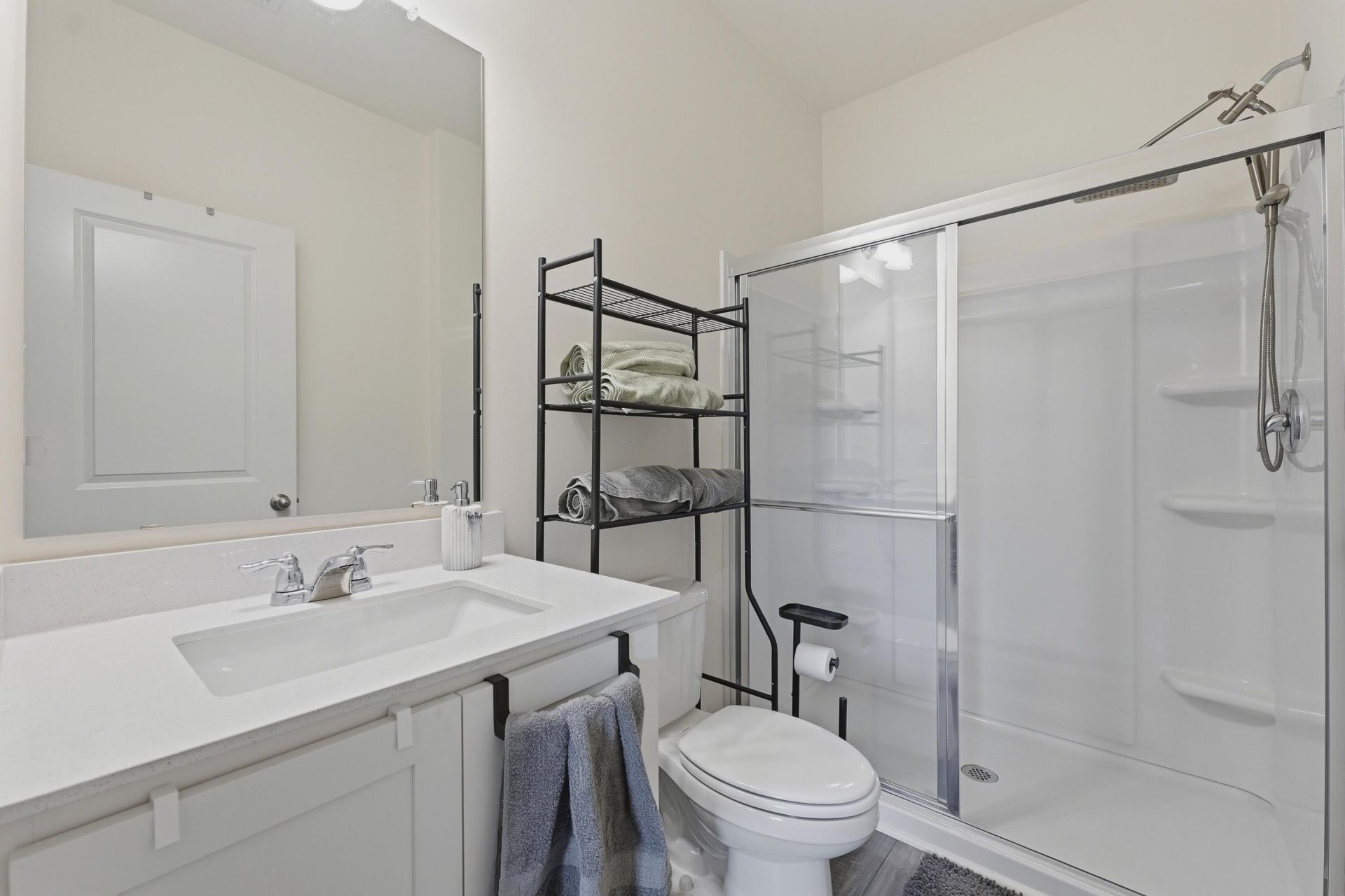 254 Phoenix Drive Photo 7