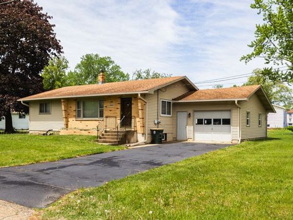 1244 Park Avenue , Winthrop Harbor, IL 60096