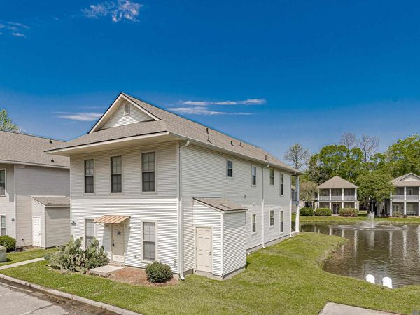 38035 Post Office Rd, Unit #10-A, Prairieville, LA 70769