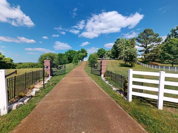 1150 Cochran Cemetery Rd , Lewisburg, TN 37091