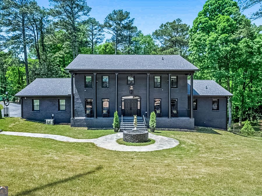 Property Image 4