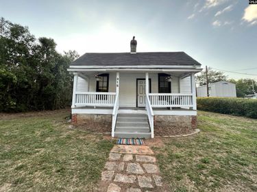 215 Eighth Street , Winnsboro, SC 29180