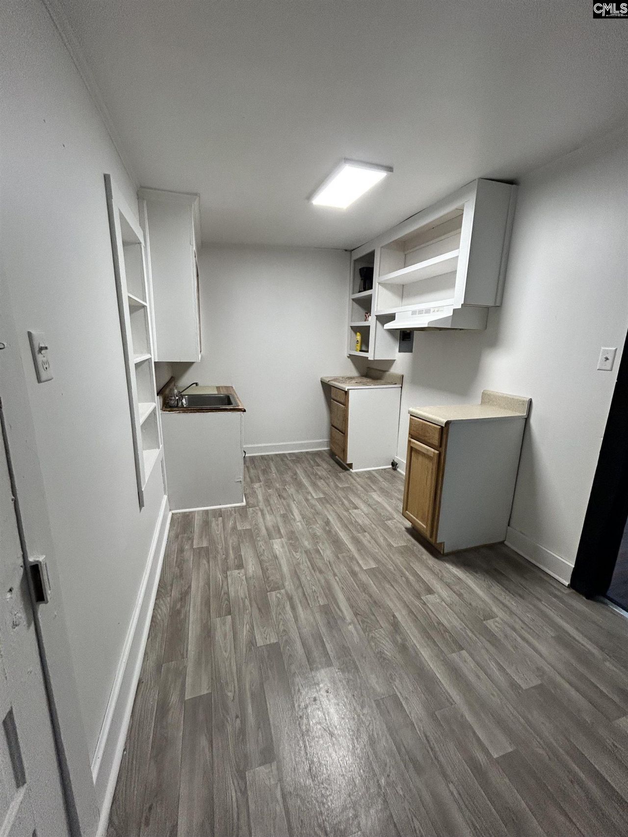 215 Eighth Street Photo 7