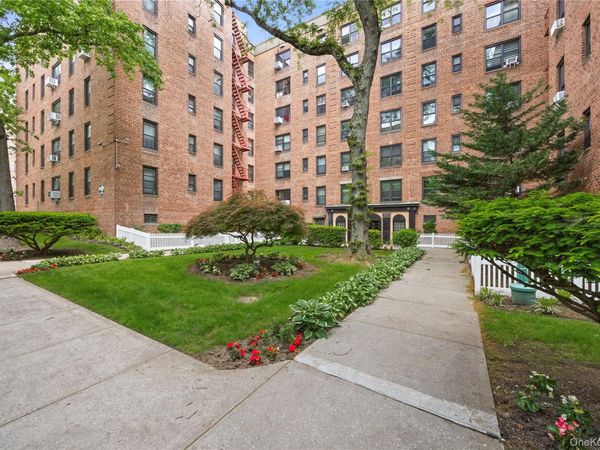 83-20 98 Street, Unit 4E, Woodhaven, NY 11421