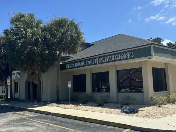 859 PARK Avenue, Unit 102, Orange Park, FL 32073