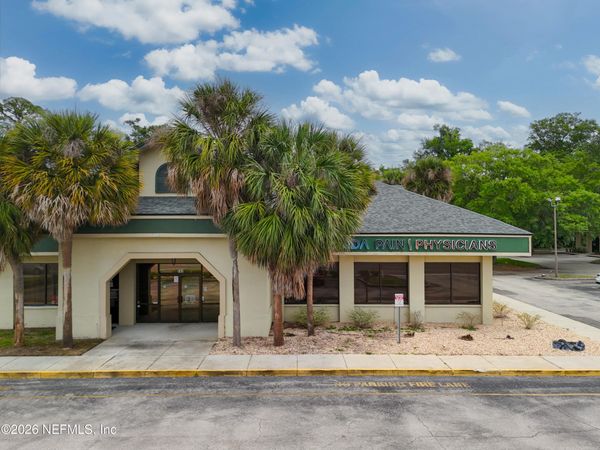 859 PARK Avenue, Unit 102, Orange Park, FL 32073