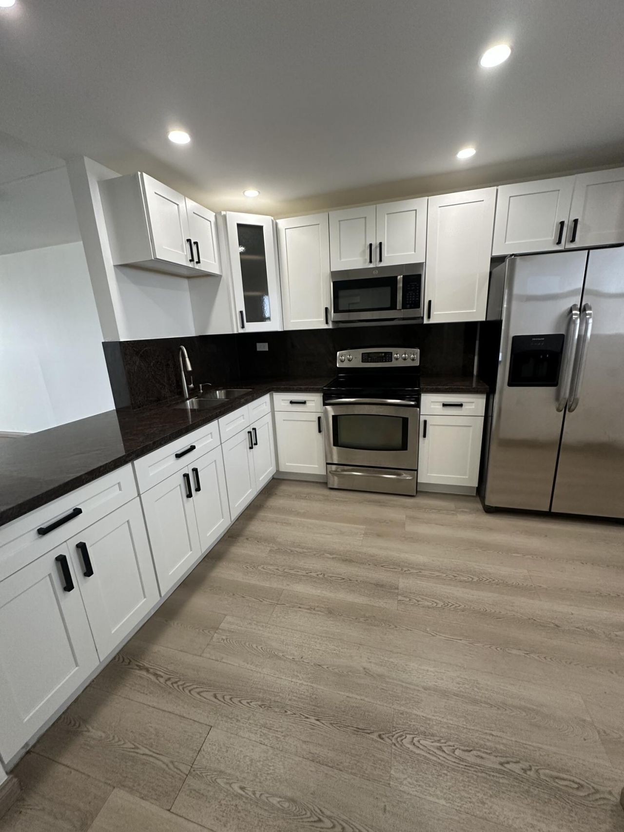 1660 NE 191st Street, Unit 404-1, Miami, FL 33179 Photo