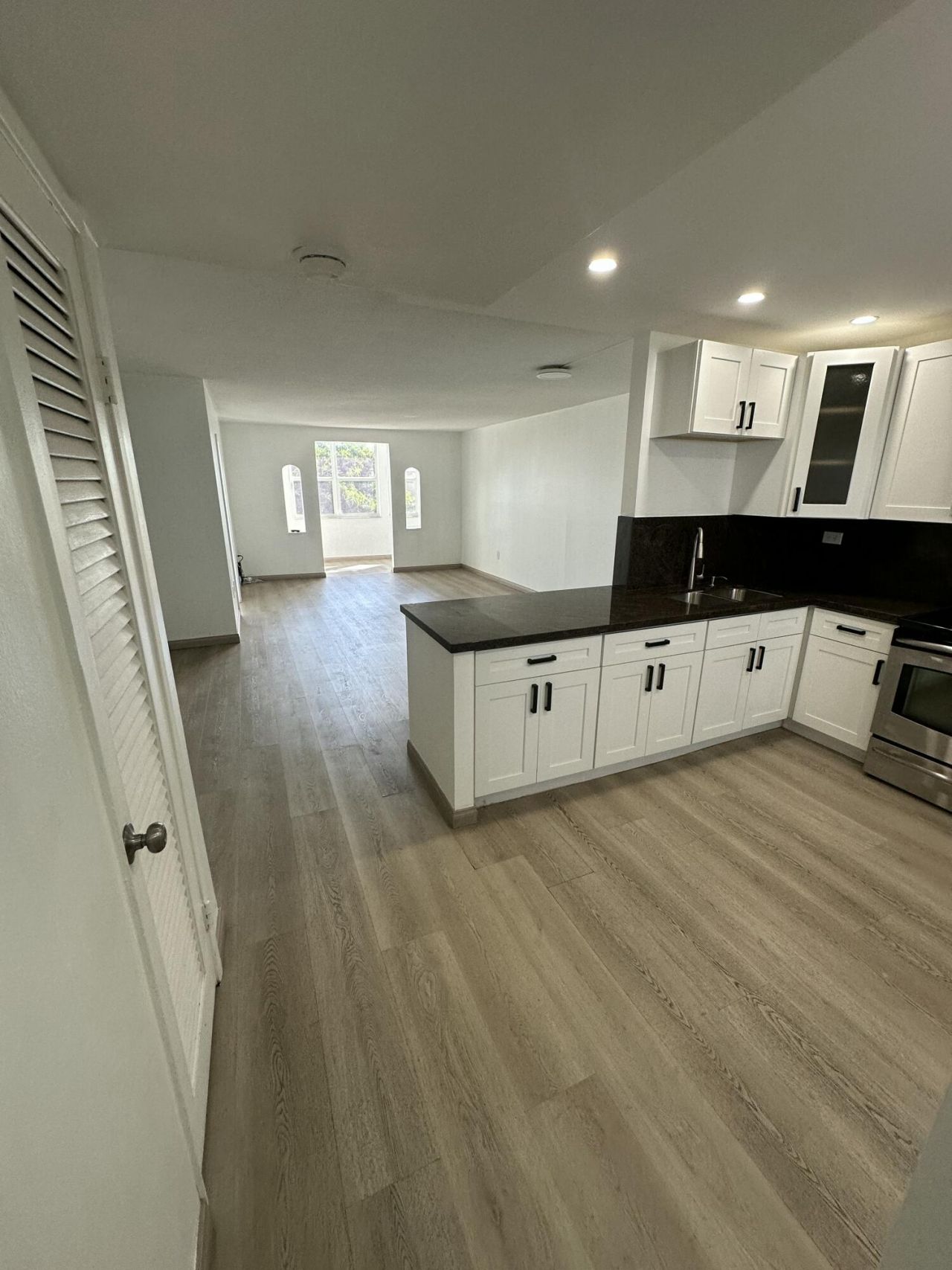 1660 NE 191st Street, Unit 404-1, Miami, FL 33179 Photo