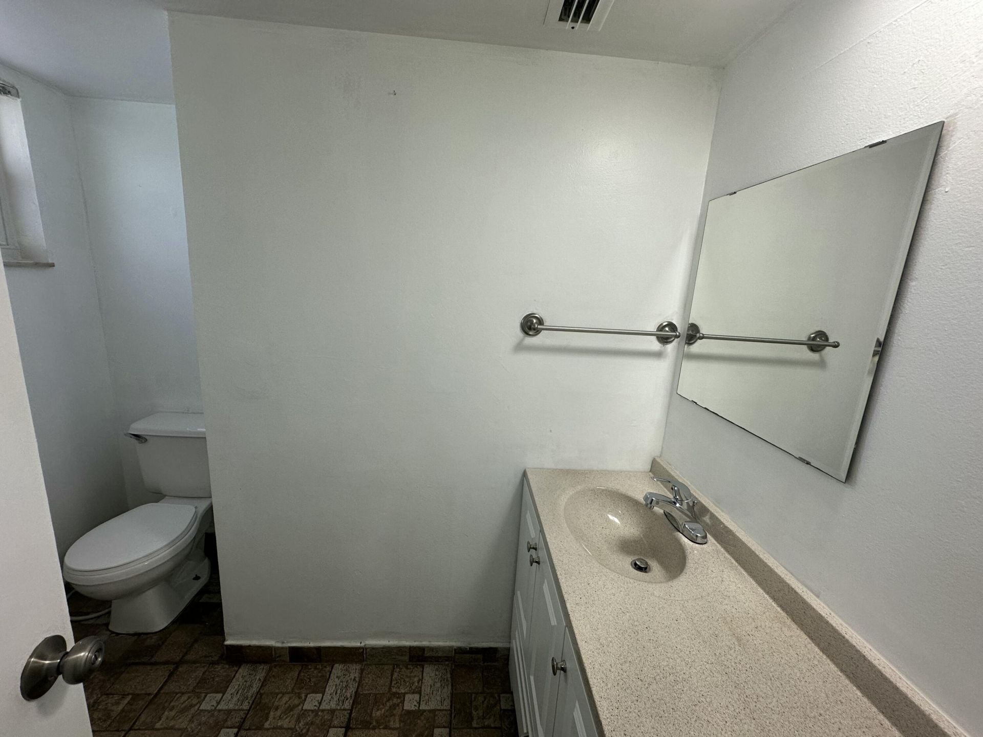 1660 NE 191st Street, Unit 404-1, Miami, FL 33179 Photo
