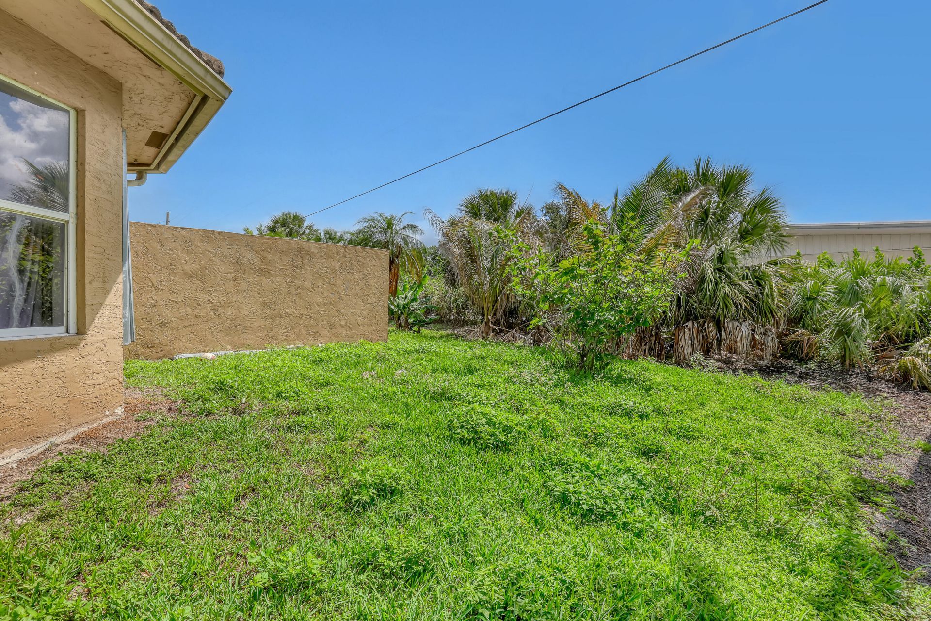1015 NE 3rd Street, Belle Glade, FL 33430 Photo
