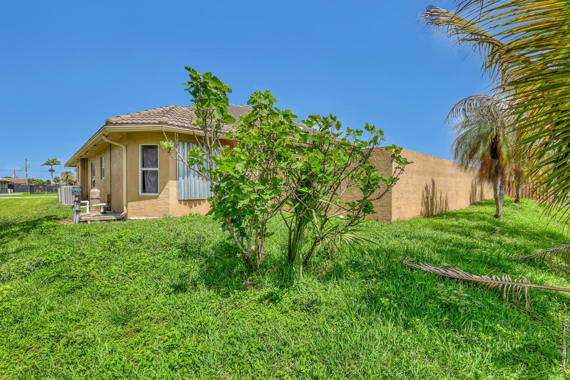 1015 NE 3rd Street, Belle Glade, FL 33430 Photo