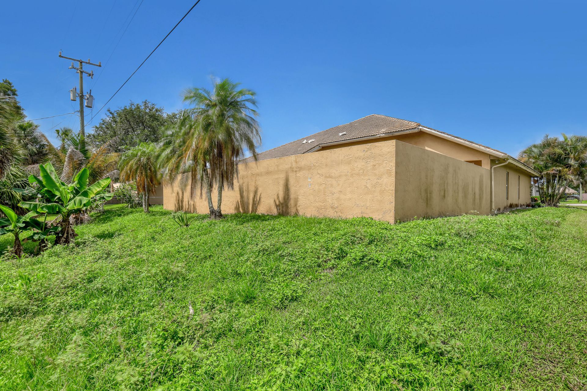 1015 NE 3rd Street, Belle Glade, FL 33430 Photo