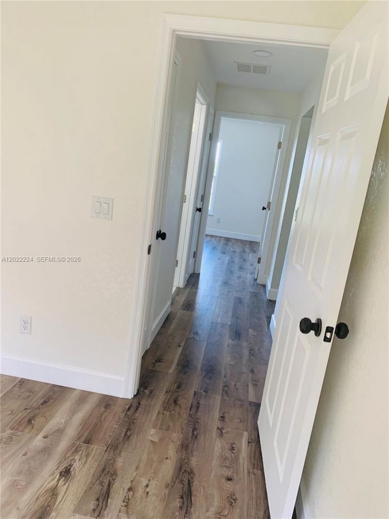 120 Clinton Avenue, Lake Placid, FL 33852 Photo