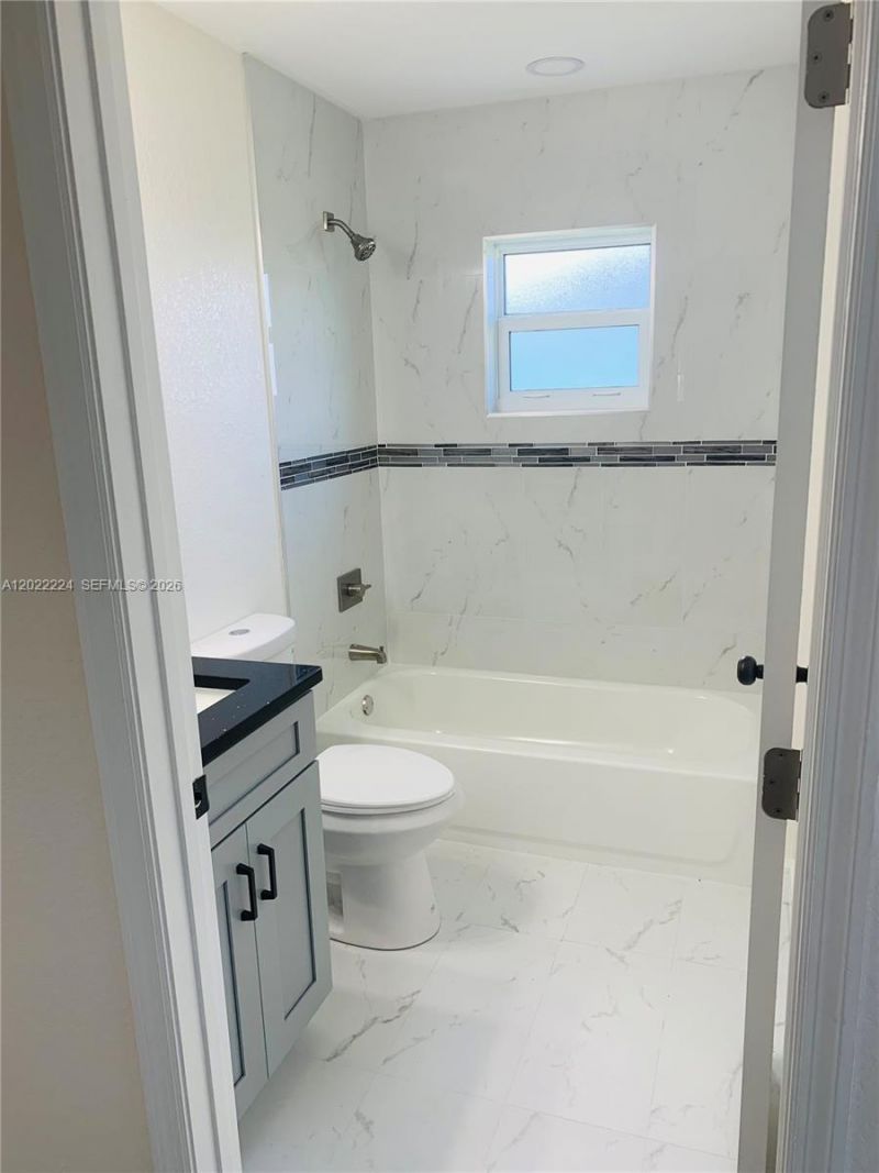 120 Clinton Avenue, Lake Placid, FL 33852 Photo