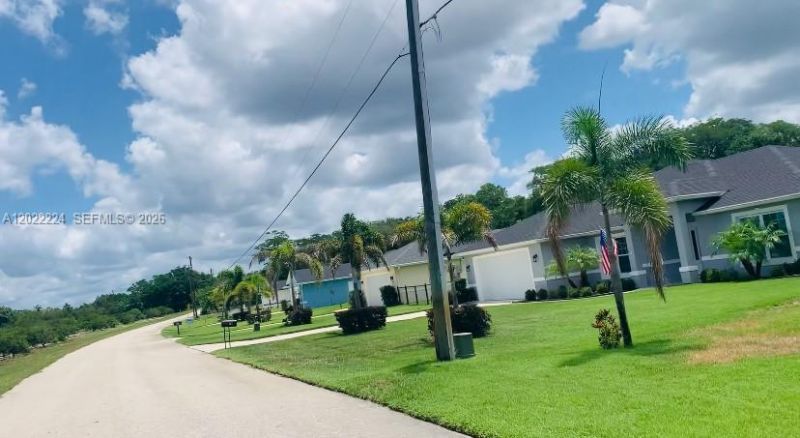 120 Clinton Avenue, Lake Placid, FL 33852 Photo