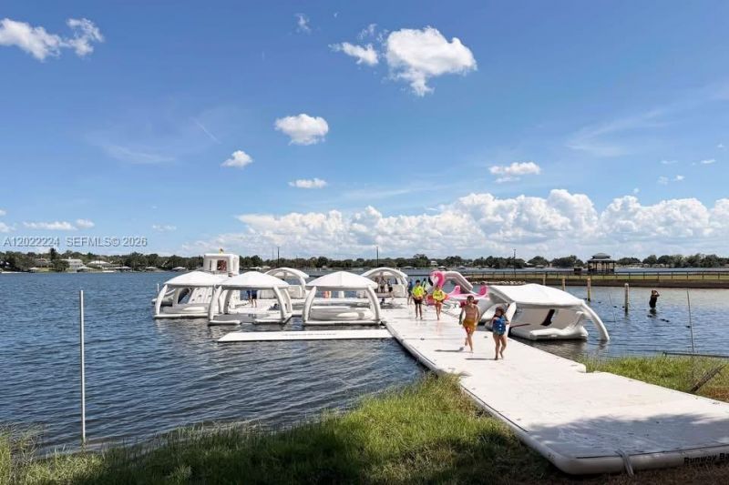 120 Clinton Avenue, Lake Placid, FL 33852 Photo