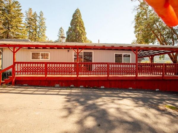 4778 N River Road, Gold Hill, OR 97525