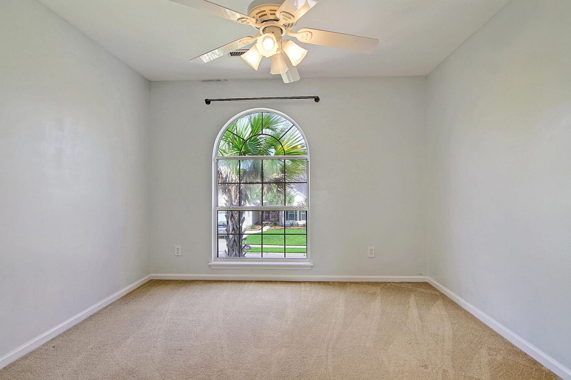 4025 Laurelwood Drive Photo 14