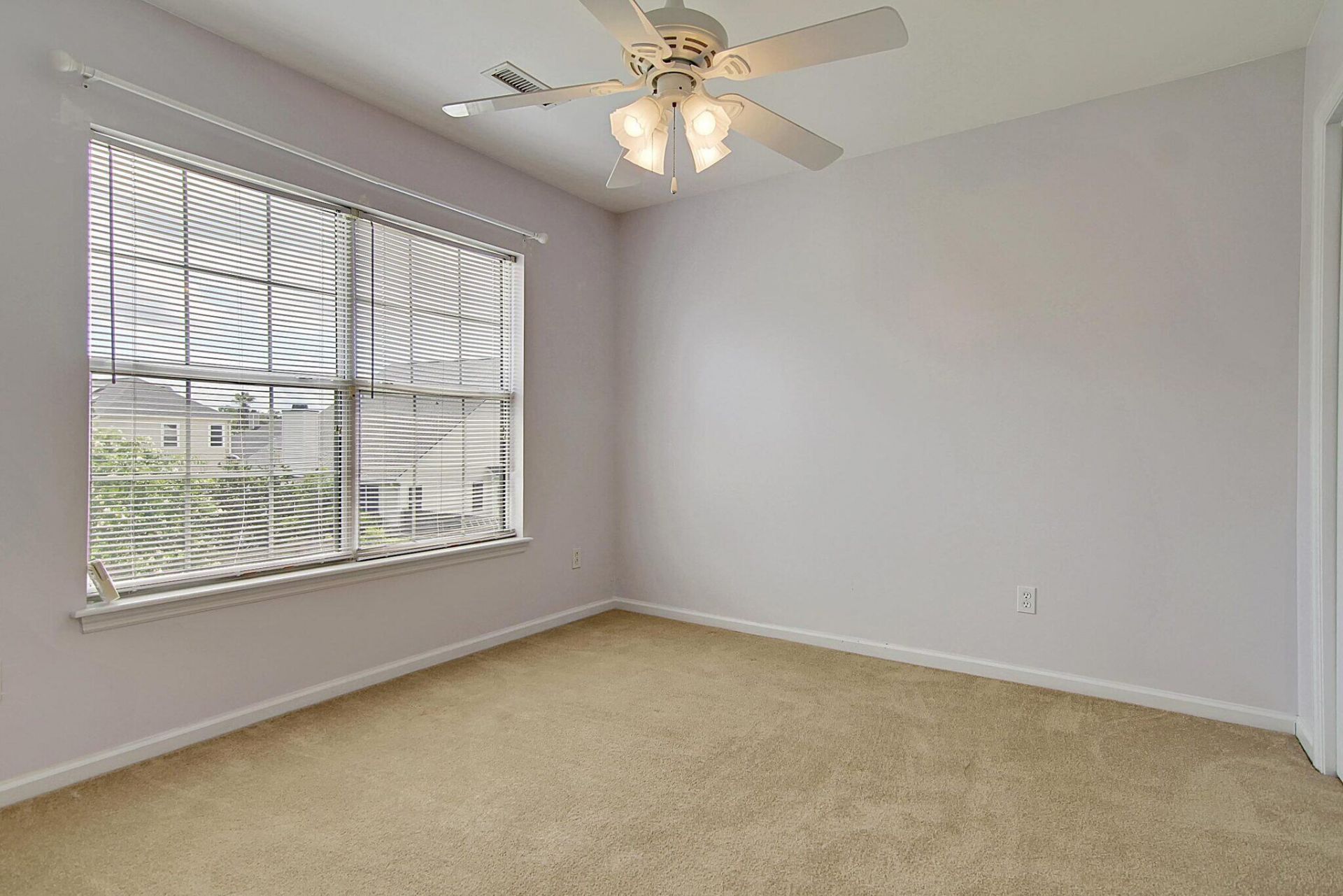 4025 Laurelwood Drive Photo 17