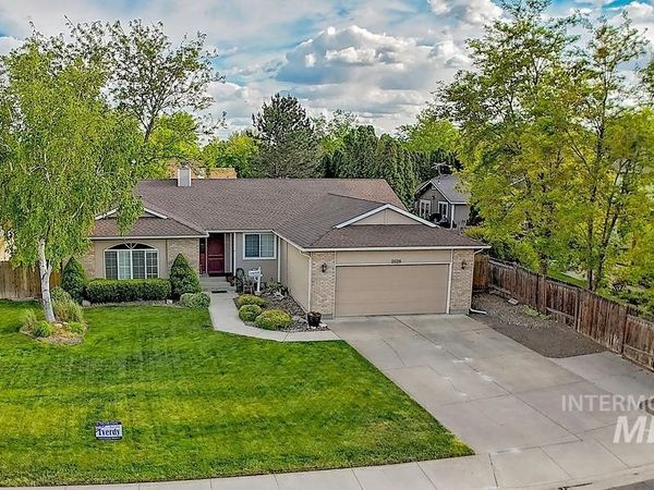 2628 Elizabeth Blvd, Twin Falls, ID 83301