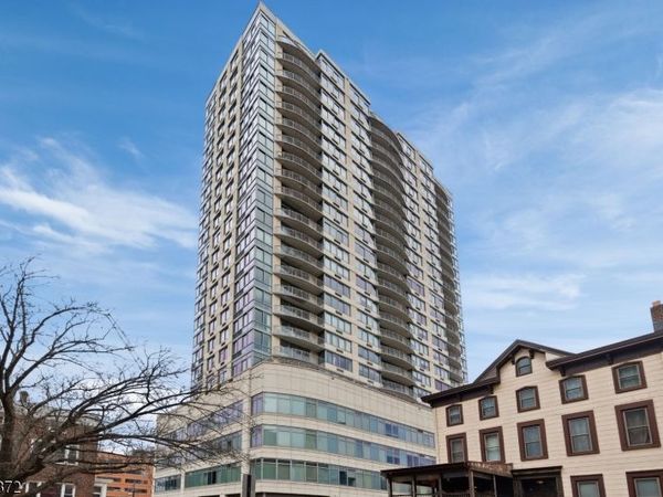 1 Spring St, New Brunswick, NJ 08901