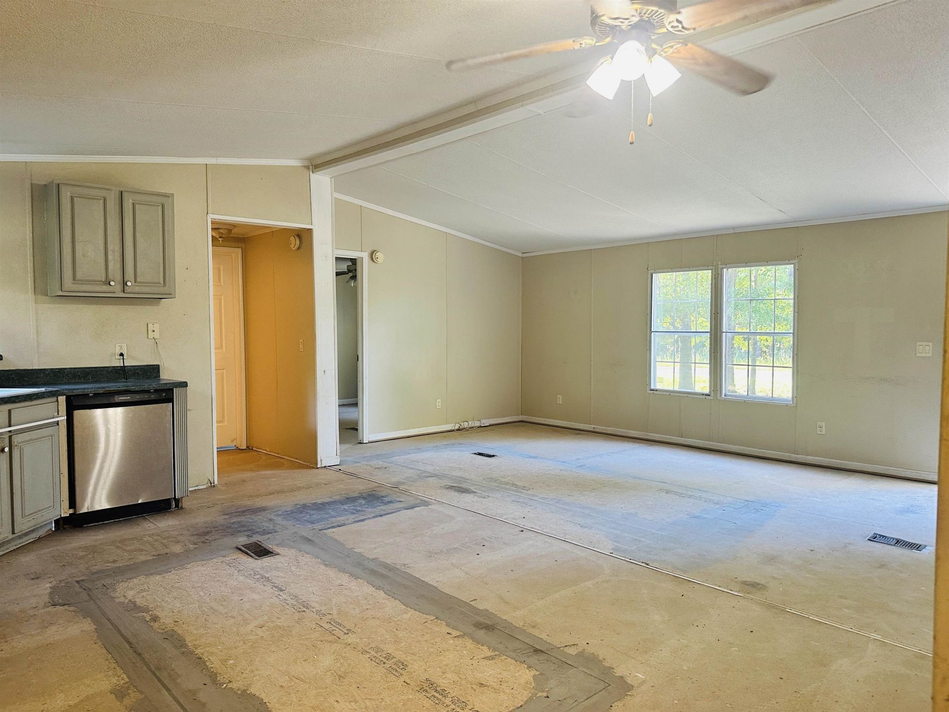 1727 Mineral Springs Rd.  Photo 9