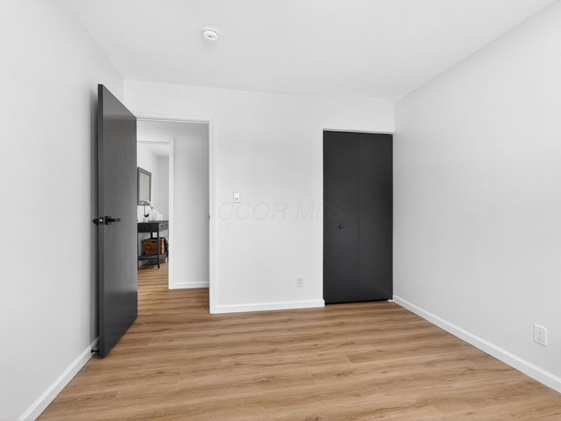 5084 Refugee Road, Columbus, OH 43232 Photo 16