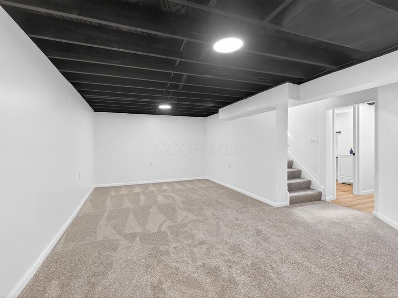 5084 Refugee Road, Columbus, OH 43232 Photo 19
