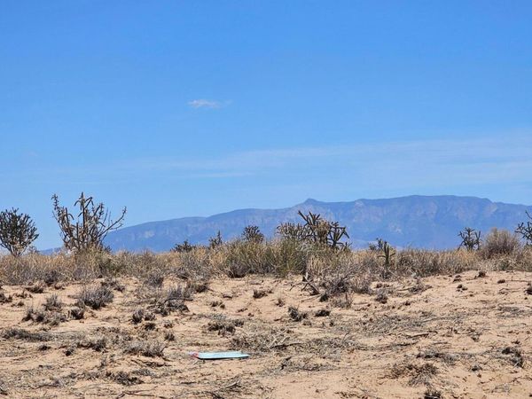 408 Rainbow Boulevard SE, Rio Rancho, NM 87124
