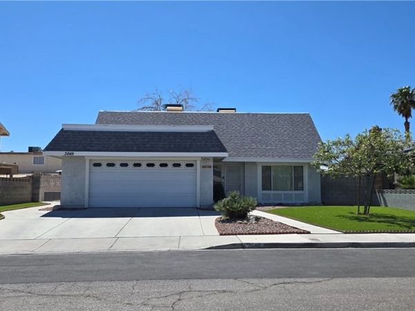 3849 Reflection Way , Las Vegas, NV 89147