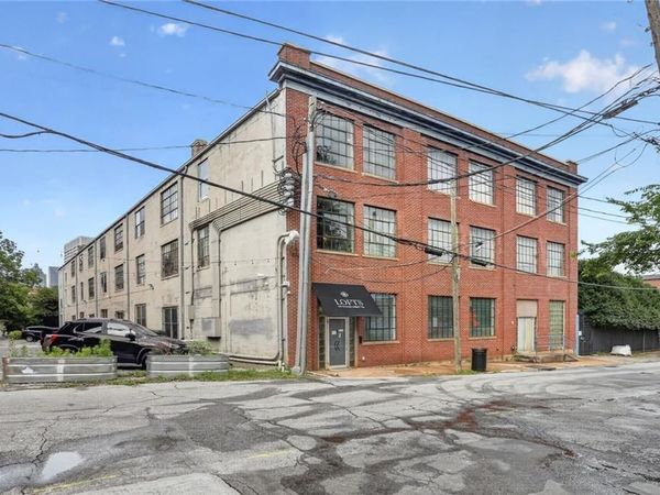 172 Haynes Street SW, Unit 205, Atlanta, GA 30313