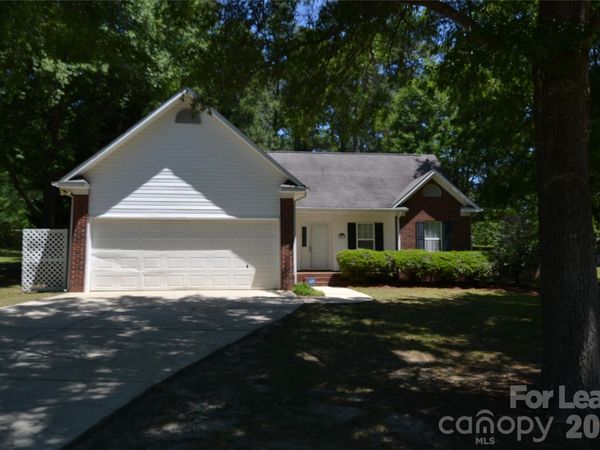 514 Hunley Street , Monroe, NC 28112