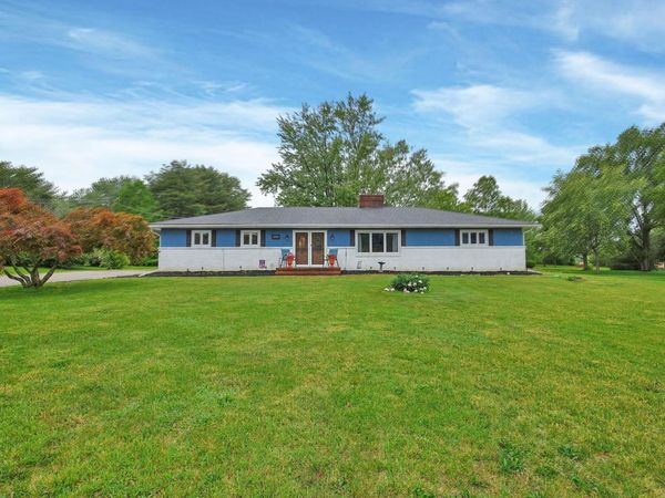 3155 Sitterley Road NW, Canal Winchester, OH 43110