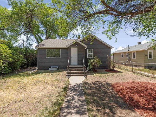 225 EAST JACKSON ST, Rapid City, SD 57701