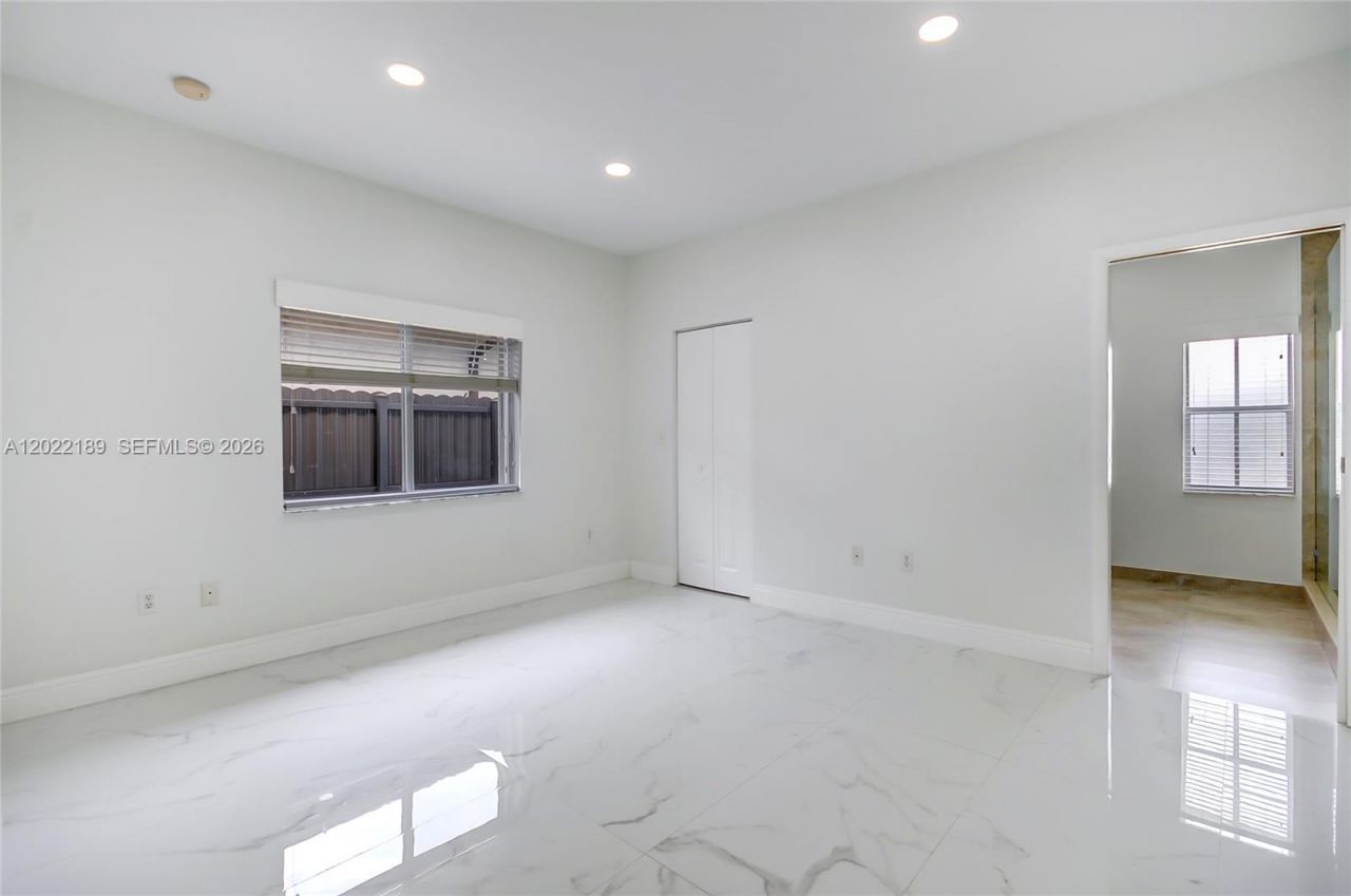 15548 SW 19th Ln , Unit 15548, Miami, FL 33185 Photo