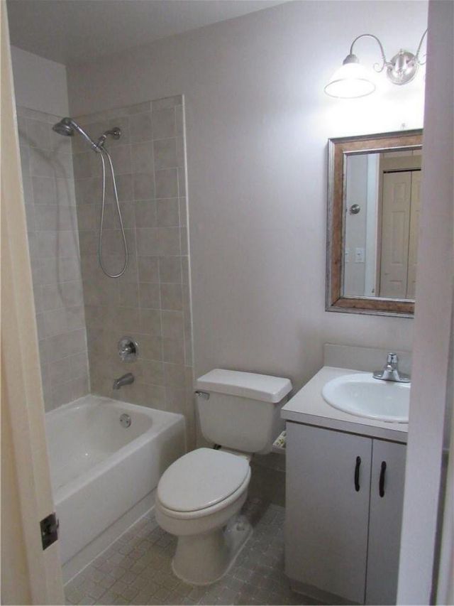 5240 SW 121st Avenue, Cooper City, FL 33330 Photo