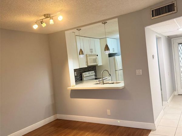 3000 NW 42nd Avenue, Unit B201, Coconut Creek, FL 33066