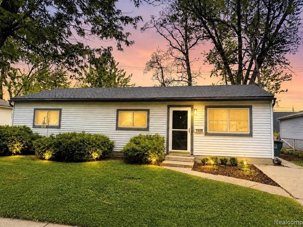1909 E Troy Street, Ferndale, MI 48220